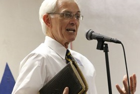 Elder Dickie Halbgewachs